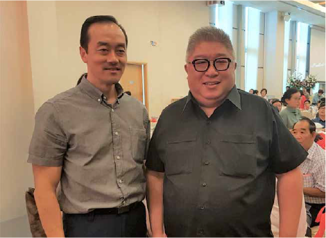 许宝琨先生<p>（新加坡人力部兼卫生部高级政务部长）